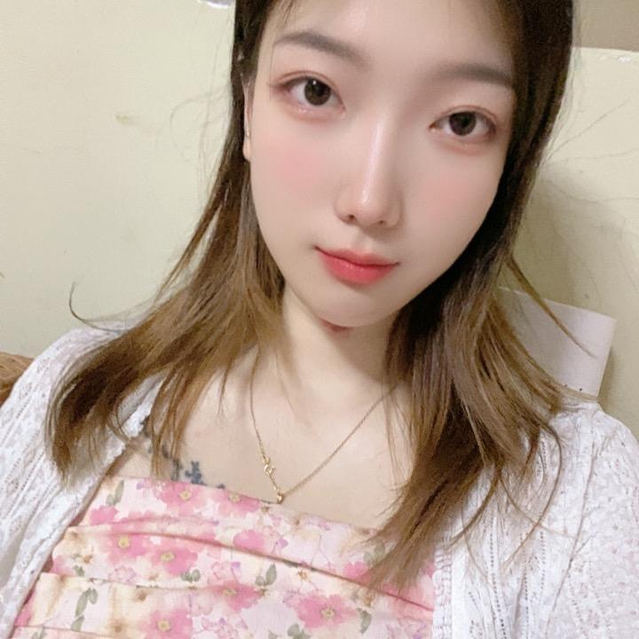 小钰吖