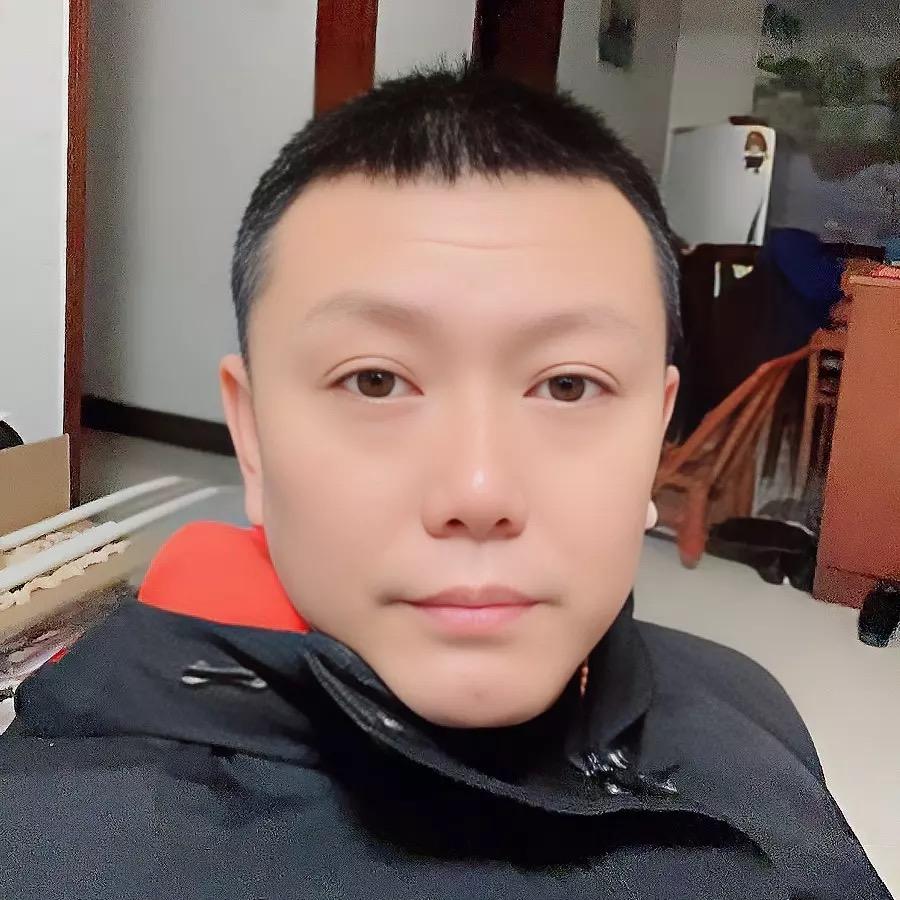 杜爱军