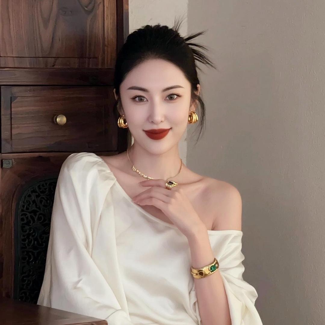 穎穎穎穎穎 - z.