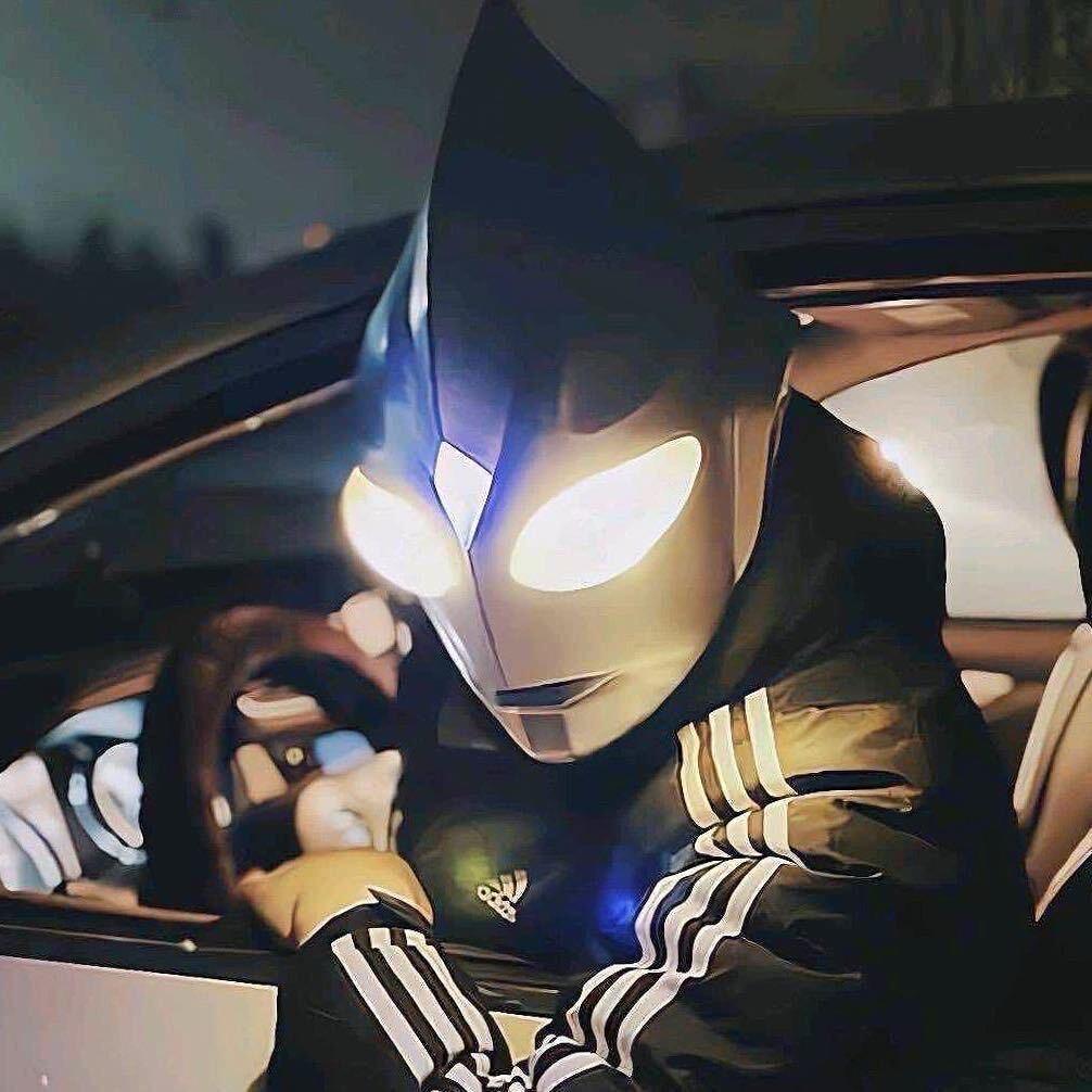 狂开跑车的男人🏎️