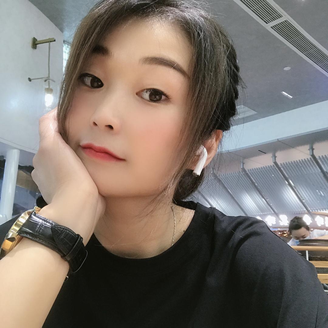 小女人😘😘😘