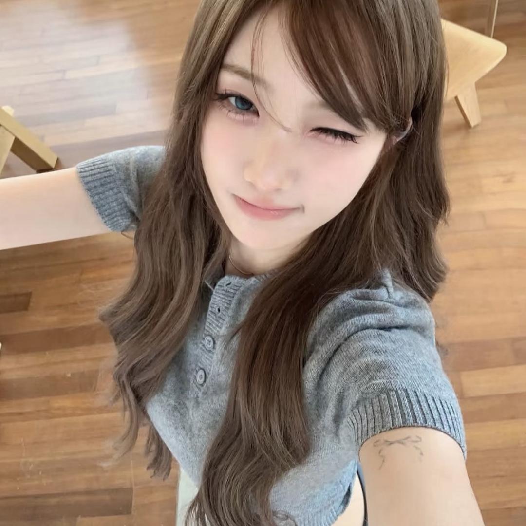 阿鱼.