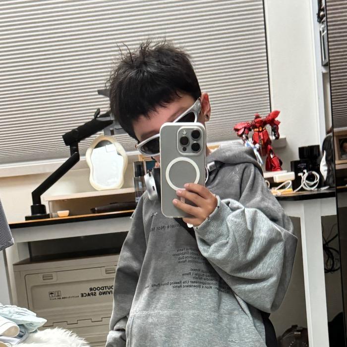 羽千易