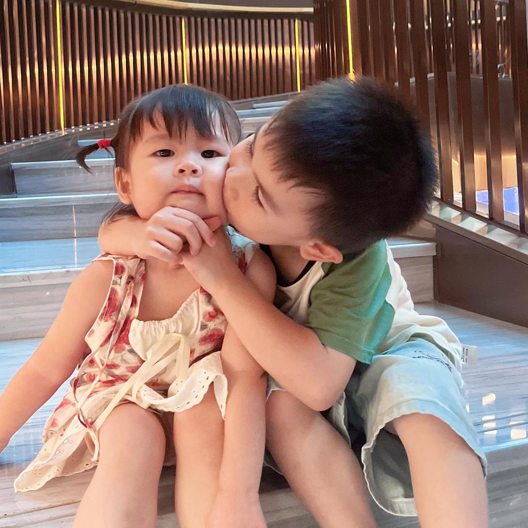 玉米哥的胖妹妹