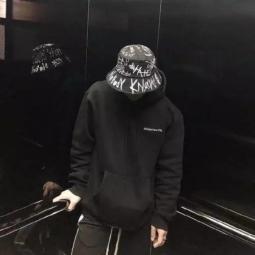 殷先生