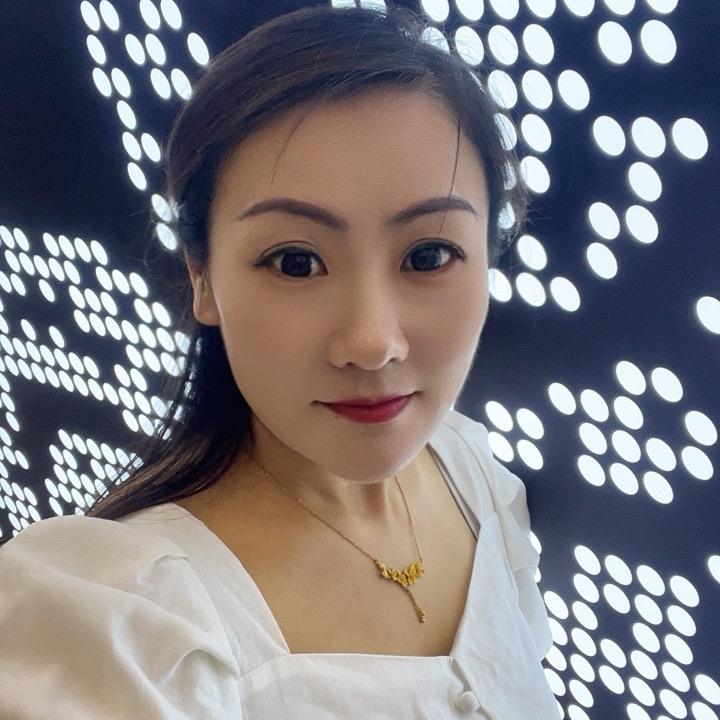 在太原开托管的桃子姐