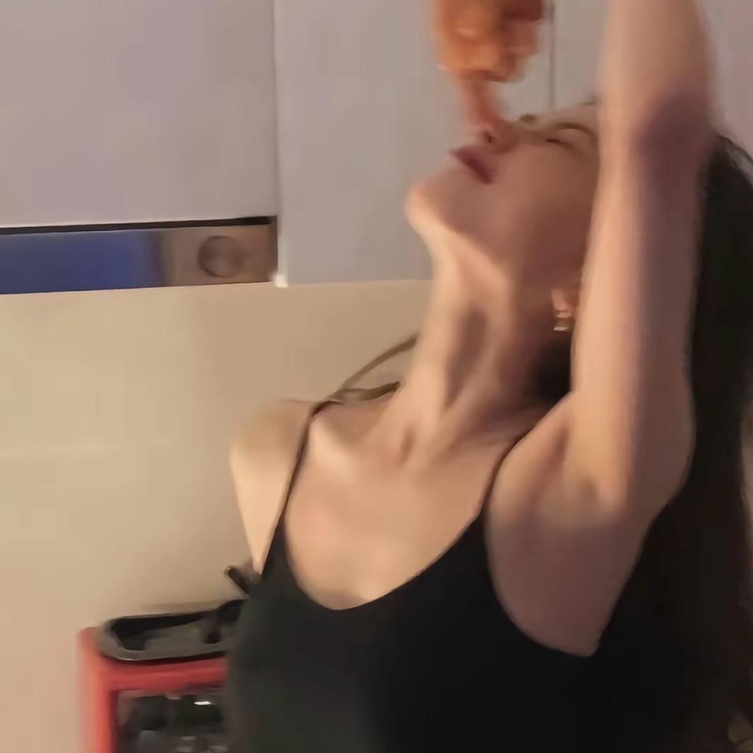 ✯扎个啾啾⁸