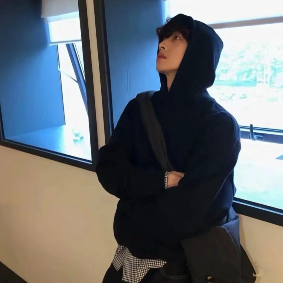 x ㅤ ㅤㅤ ㅤ