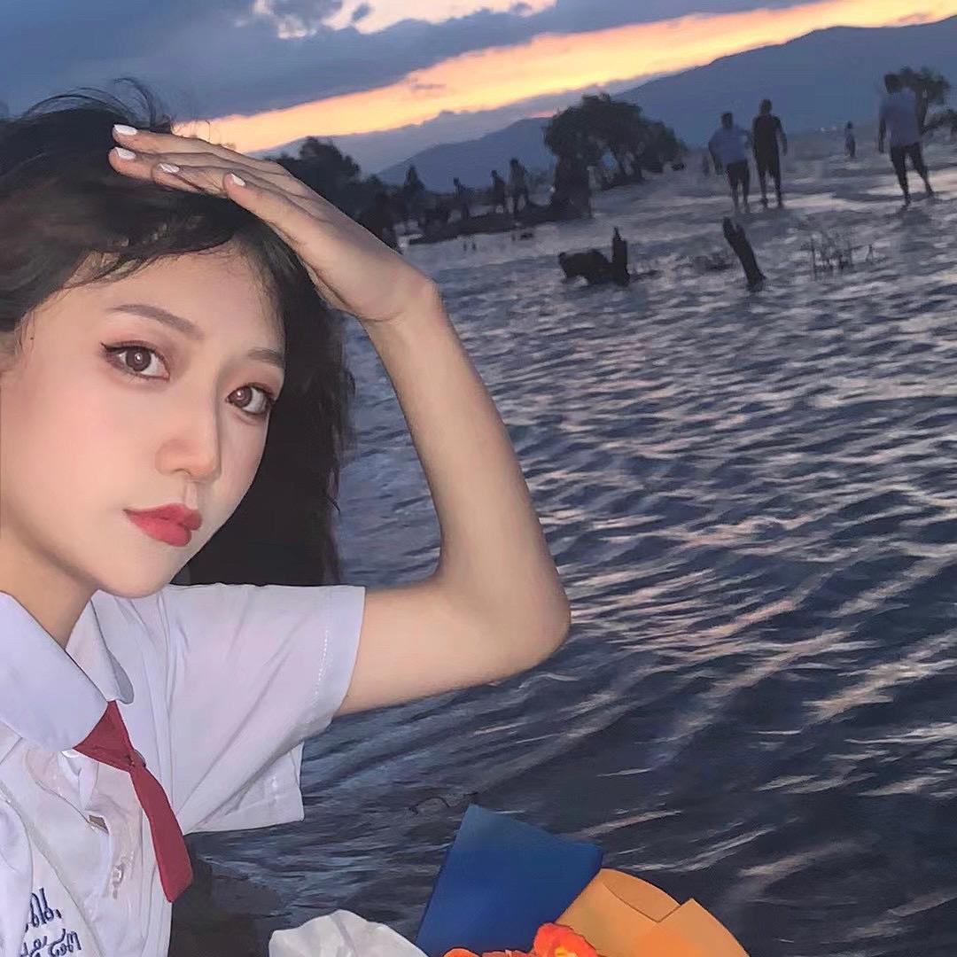 水瓶小吕