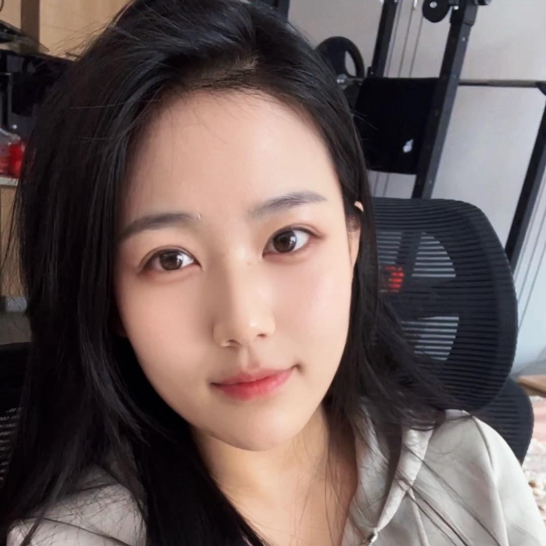 快乐又快乐的胡蝶