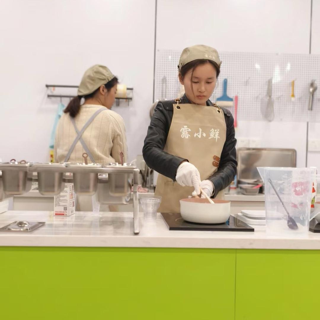 露小鲜臻心手作