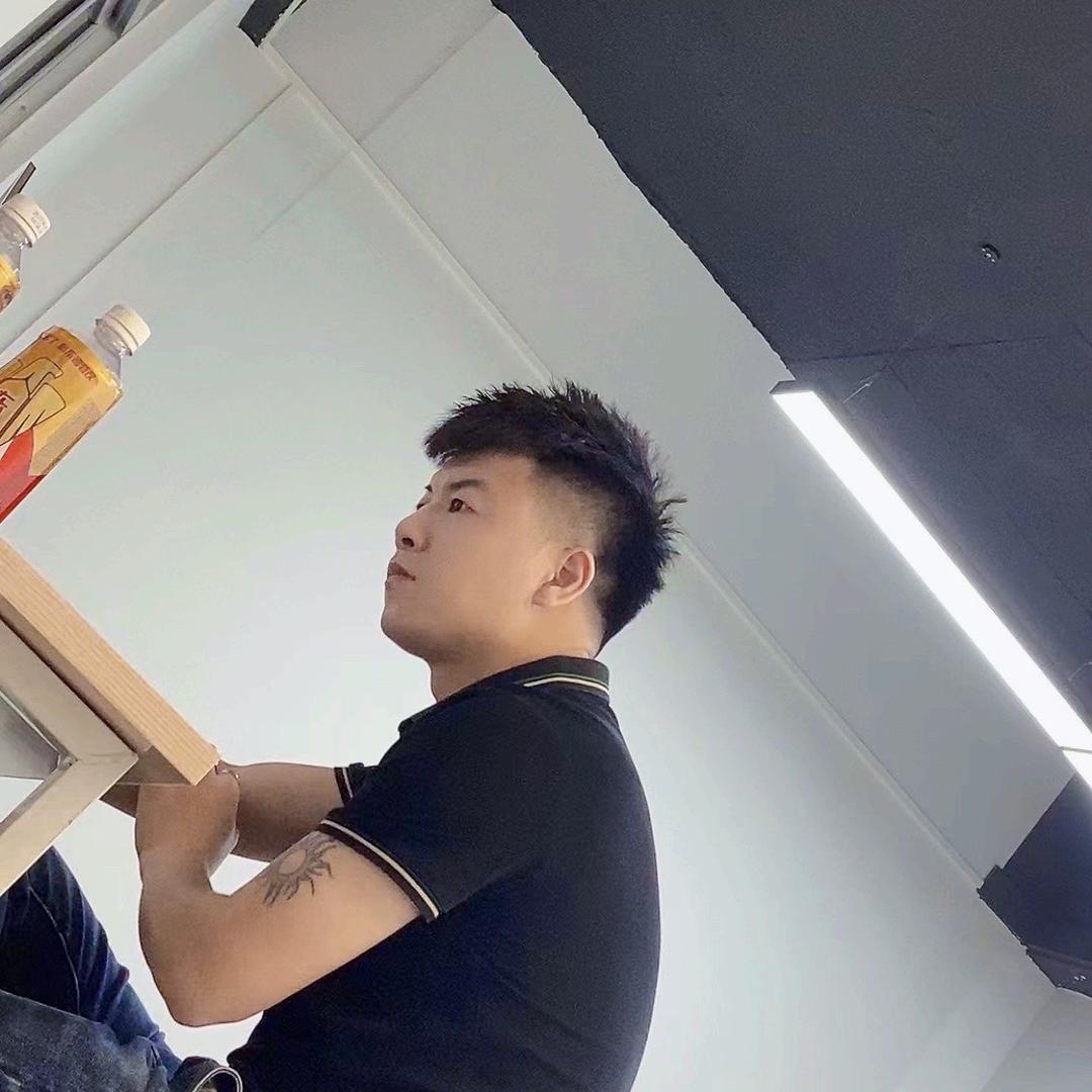 阿威