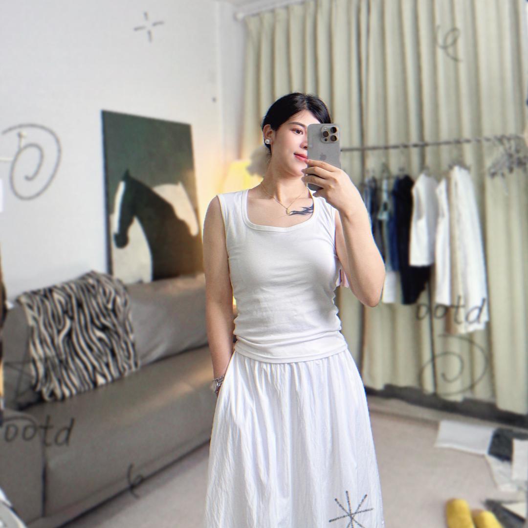 九月女装 工厂店