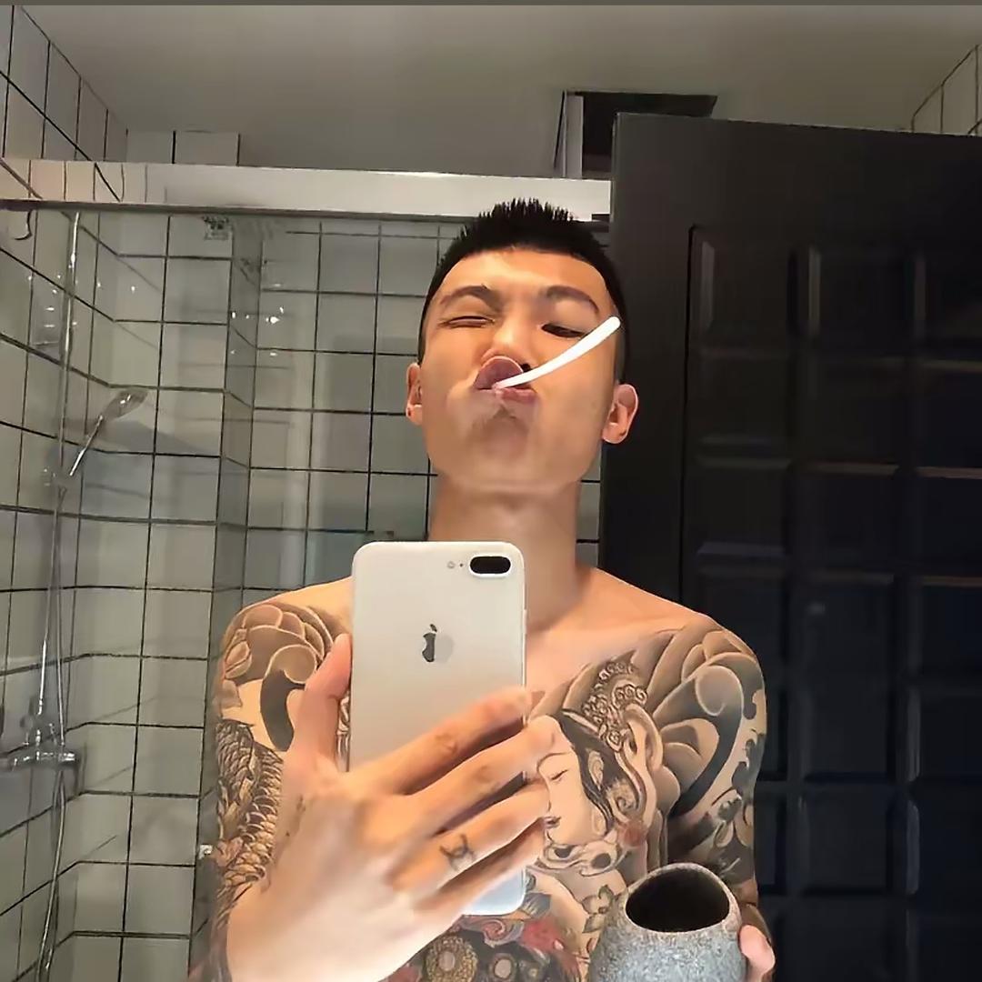 H-