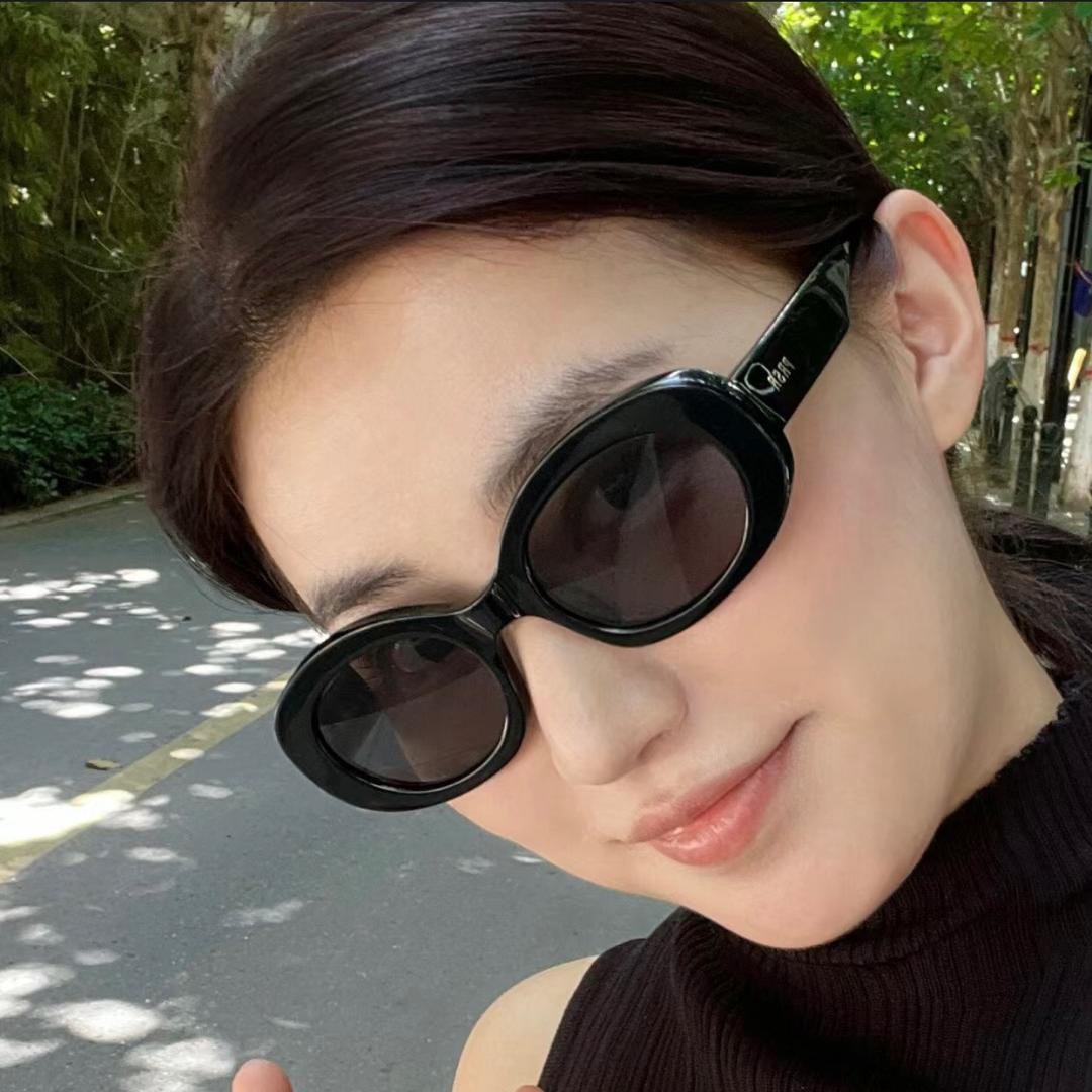 墨婉潼
