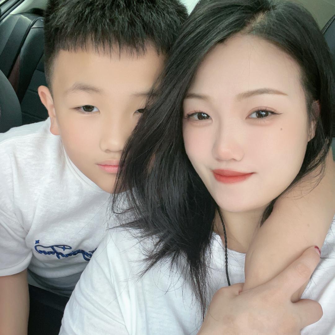 @婷的帅宝子