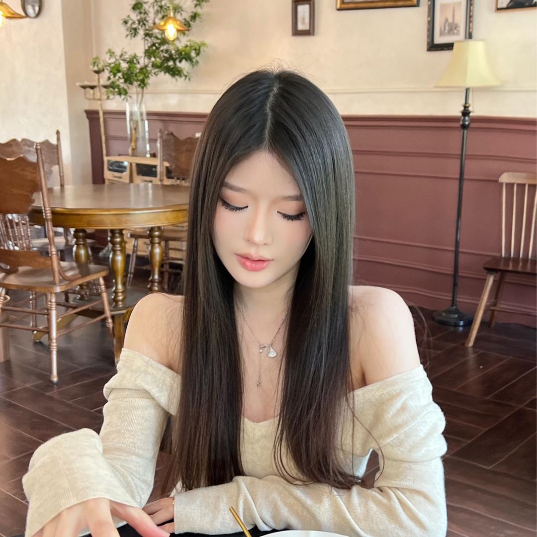小羊起床了