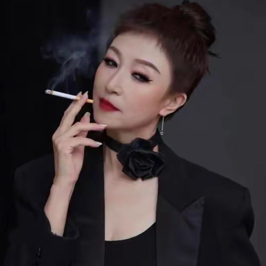 美丽女神💋💋单身🐒