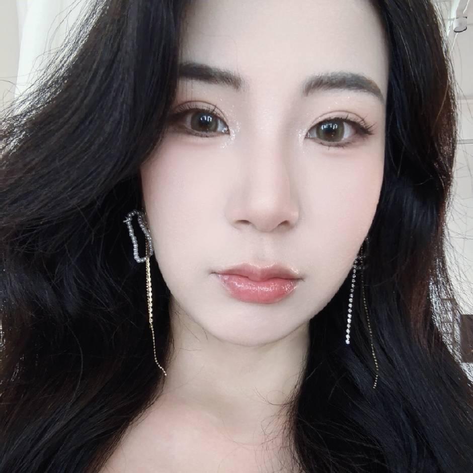 苏坡爱东的笑容都没你的甜