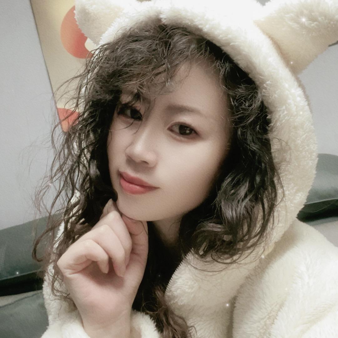 女巫的黑猫🐈‍⬛