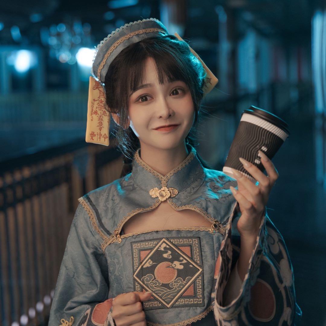 杨馥羽