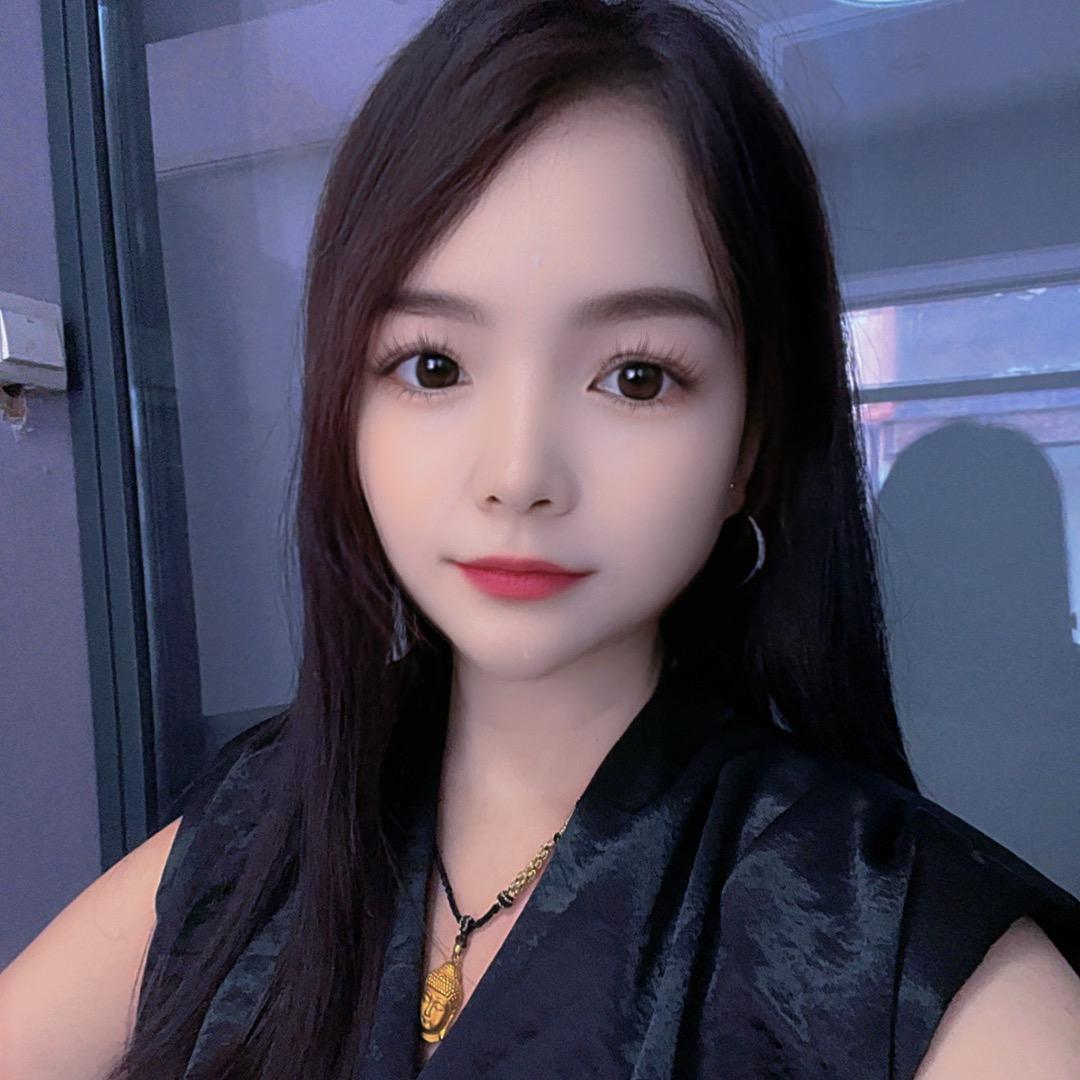 @月月