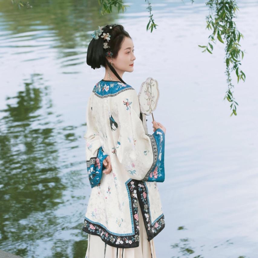 杳无の音讯的你