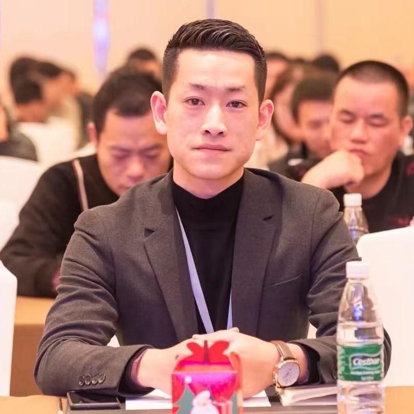 无锡聚品老吴网约车优选