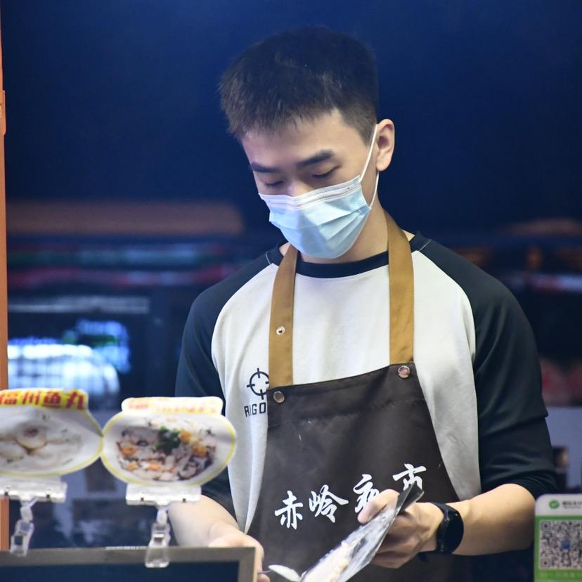阿梁摆摊日记