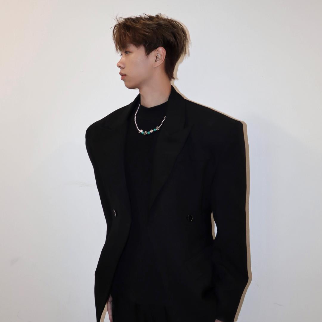 芒市发型染发设计希灿