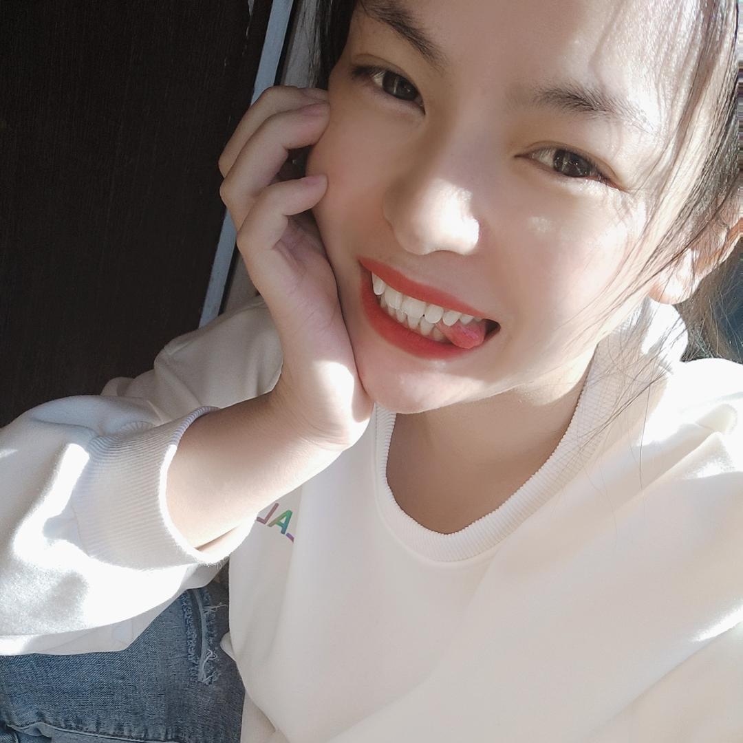 郑郑郑郑郑小妞🖤