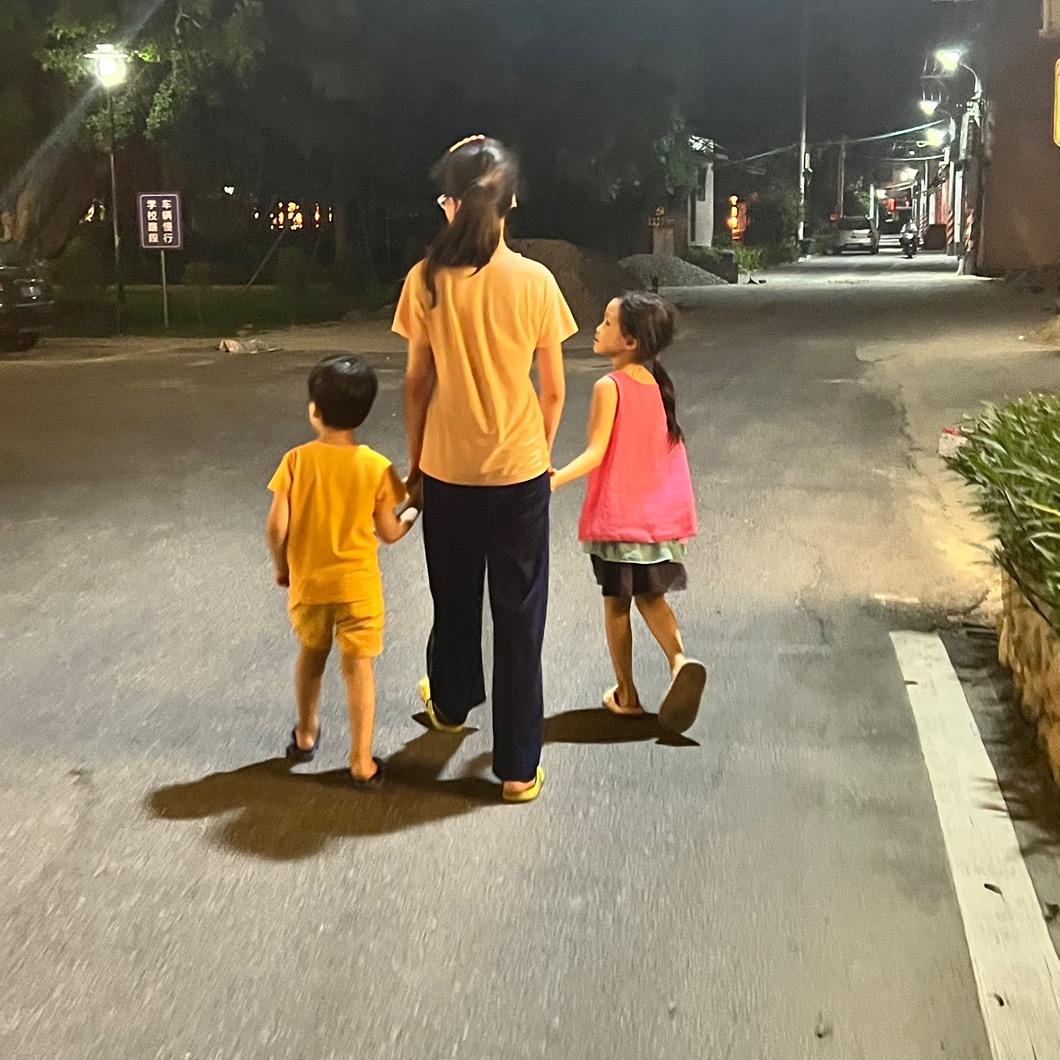 小恩妈妈呀
