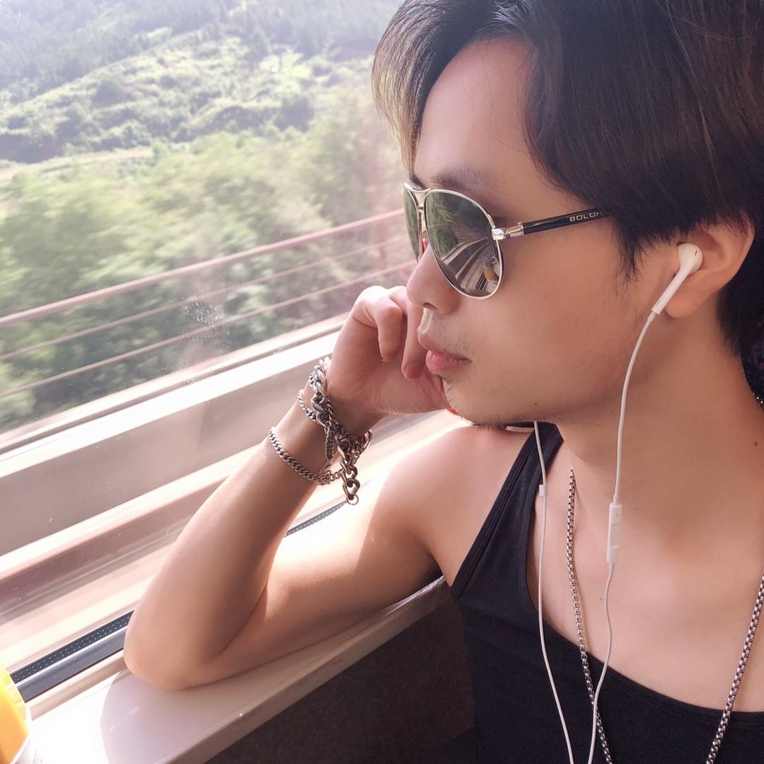 小匠美发美甲美睫纹绣