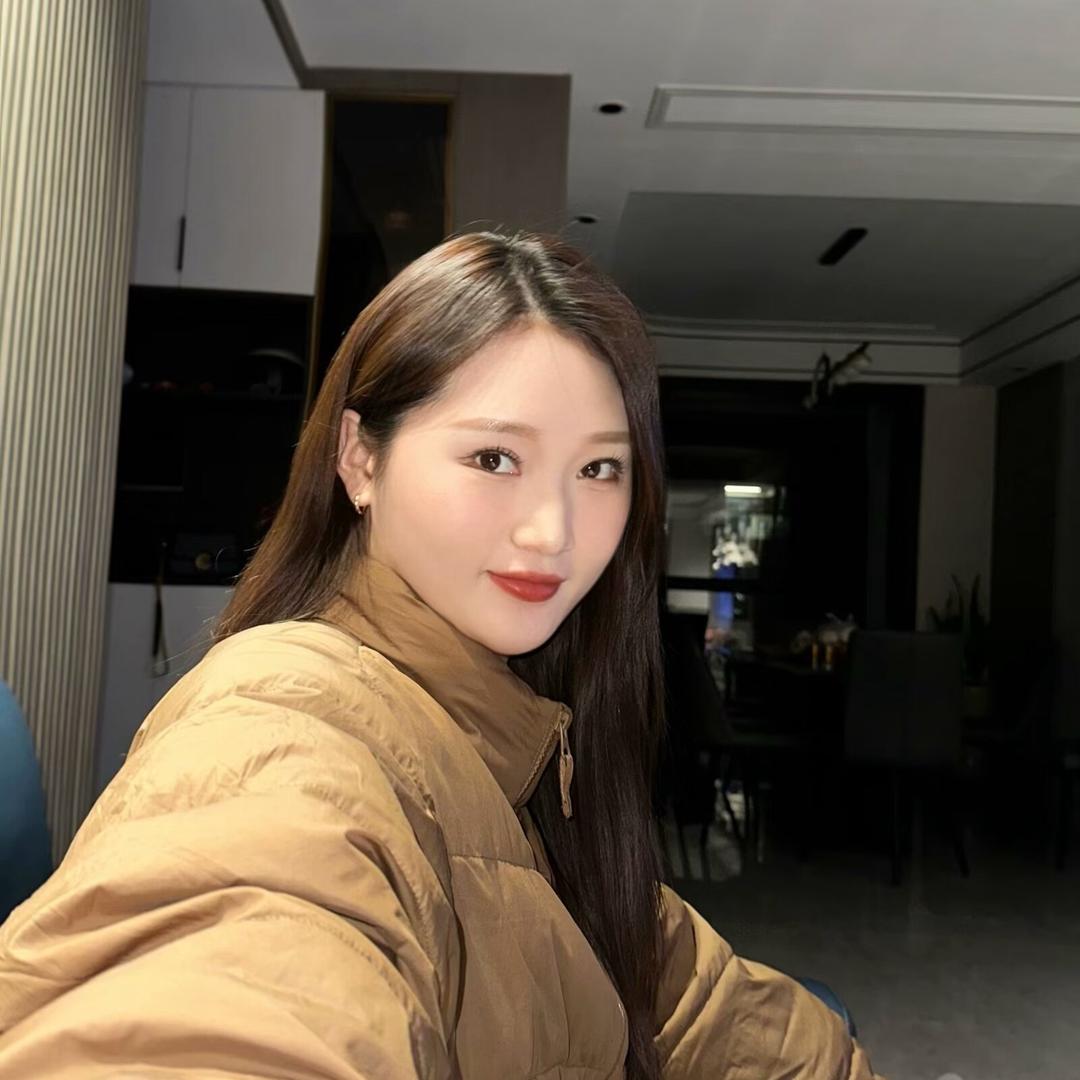 箱包配件厂——邱红