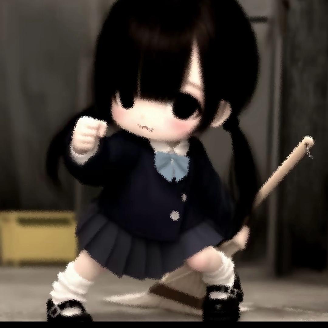 小乃芙.