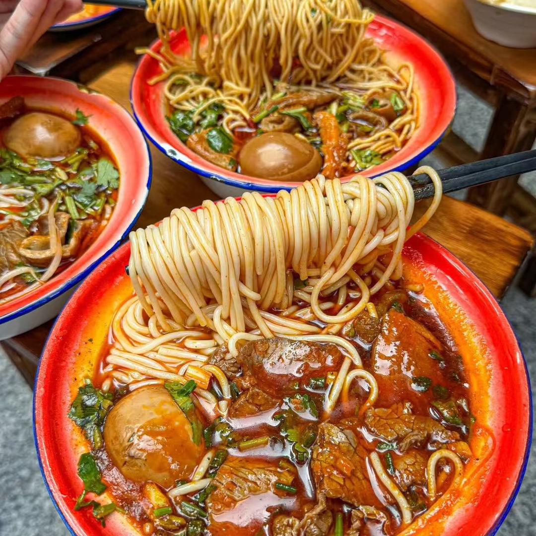张家·襄阳牛肉面