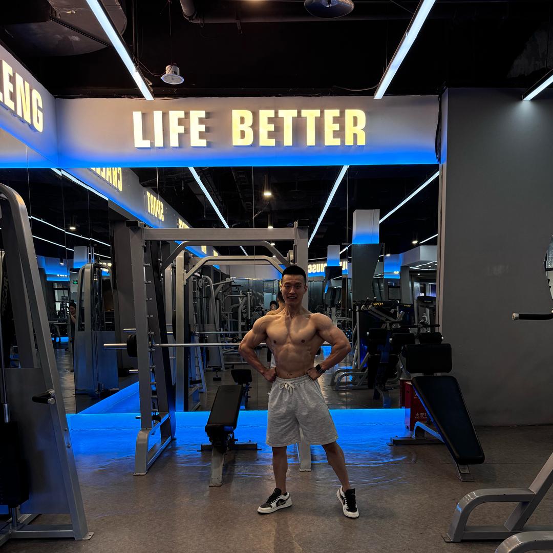 不知名的小毛睿