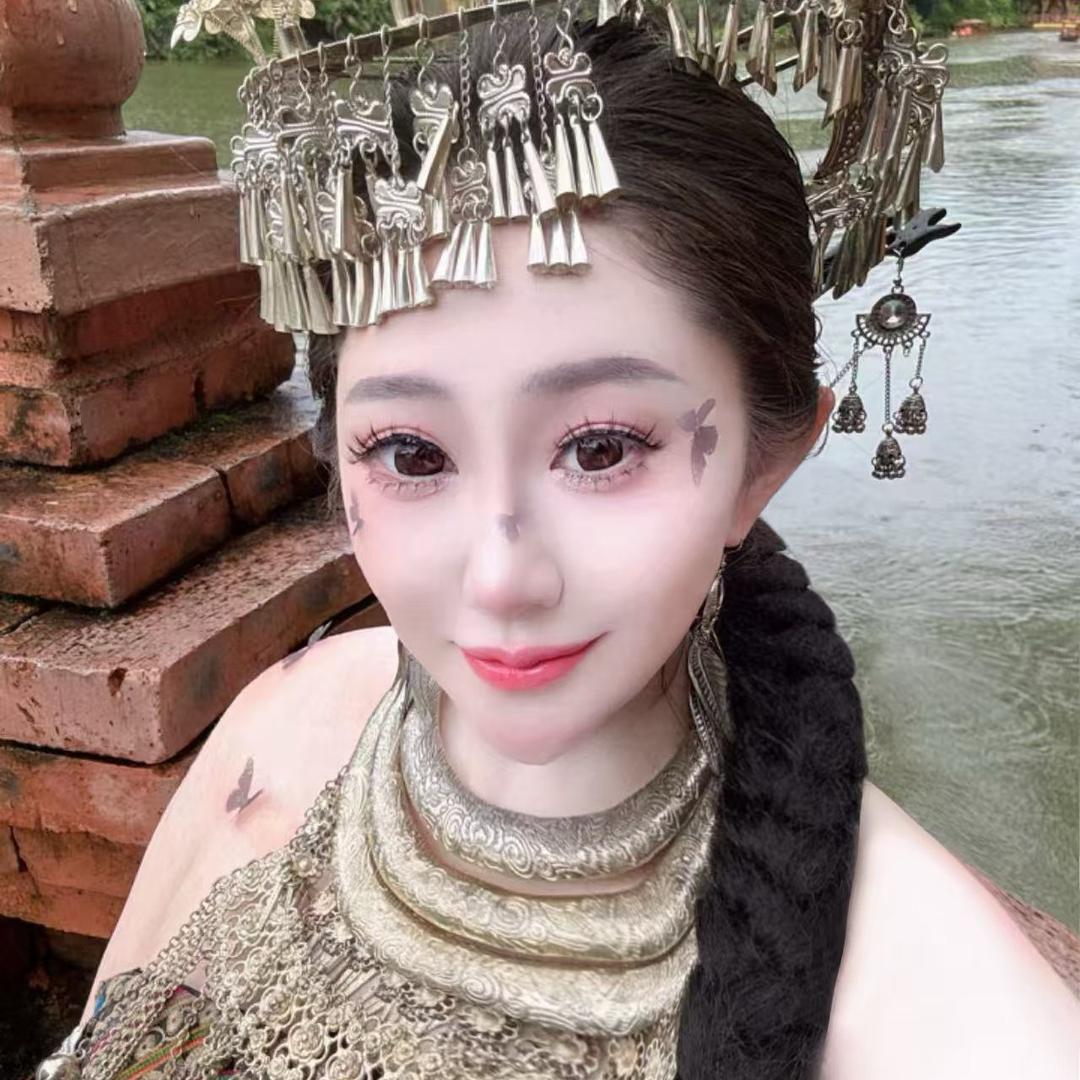 ༺࿄࿆ 小桃的朋友圈࿆༻