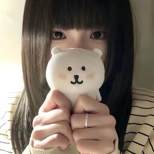 呆呆小琪^