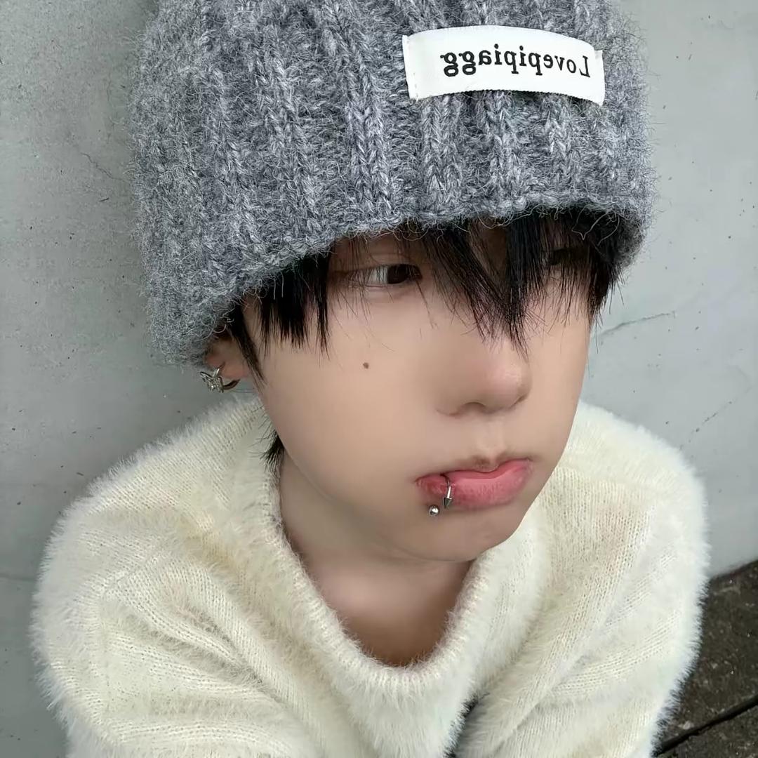 ㅤ ㅤㅤㅤ宇宙无敌爆炸巨好吃的麻辣小龙虾