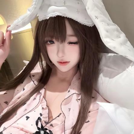 钰