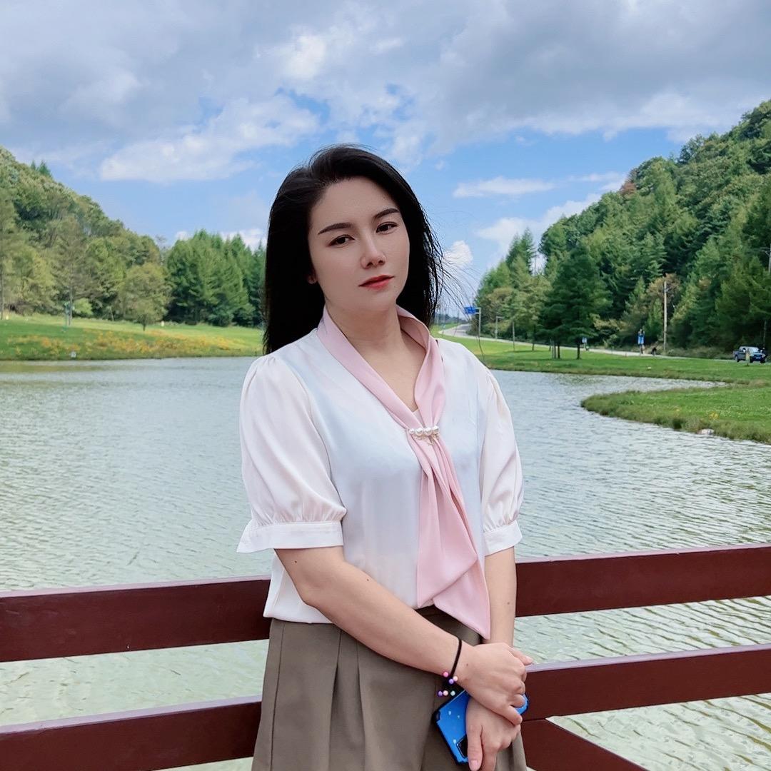 余佳佳🐑（十七妹）