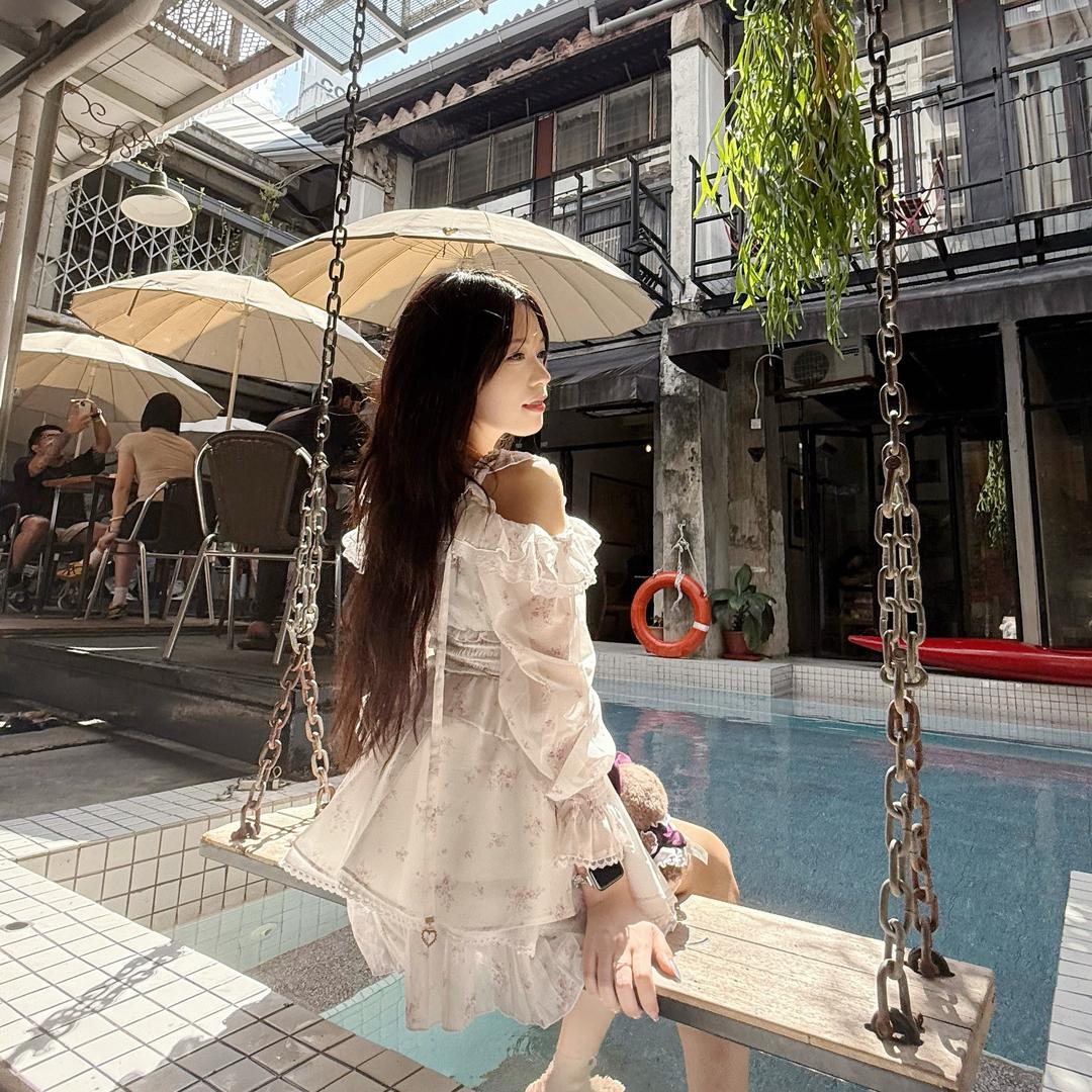 不是你的紫啧🍓🤍