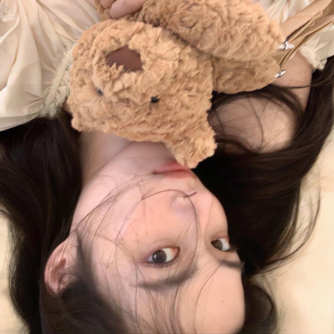 胡鑫贺.
