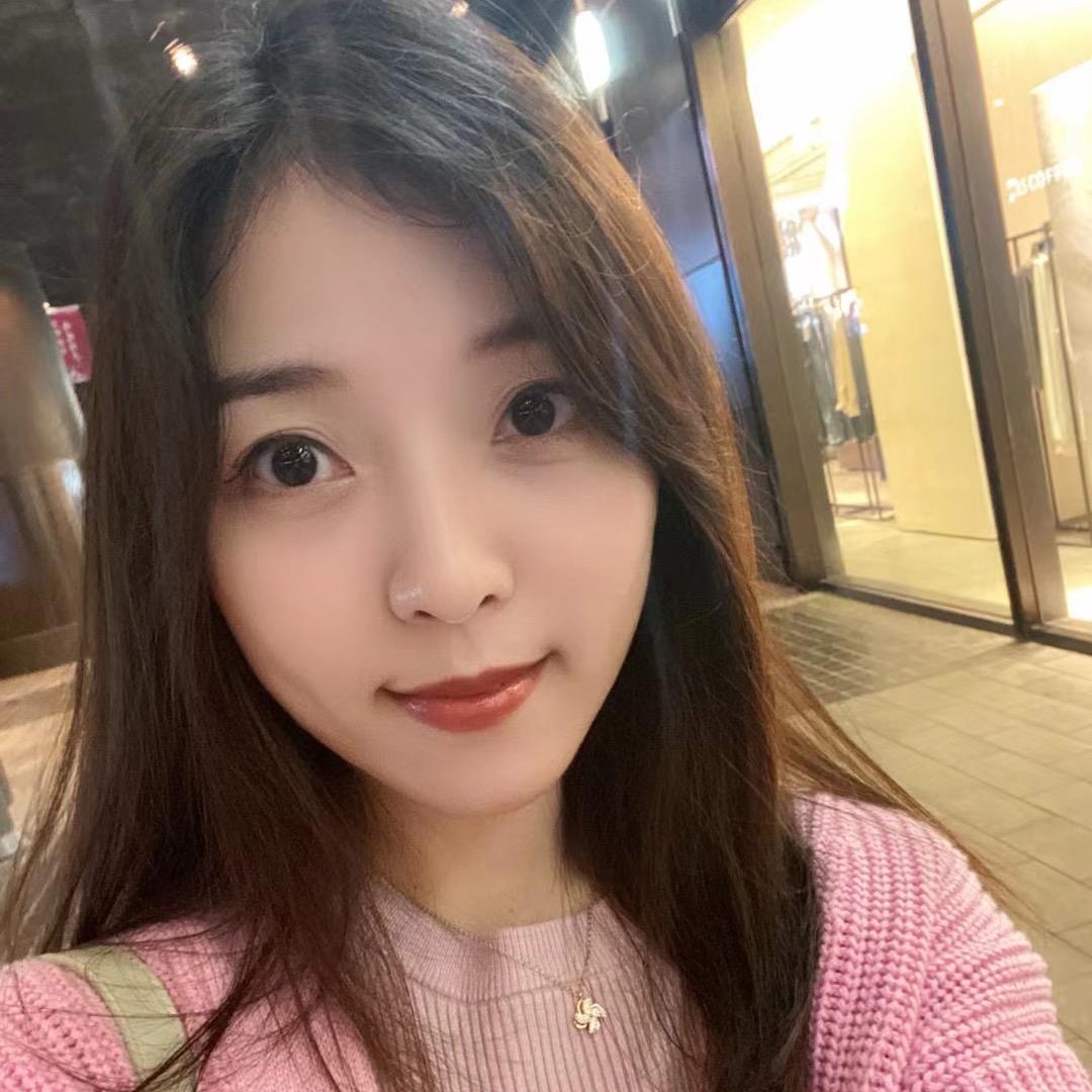 辉紫🍒头像