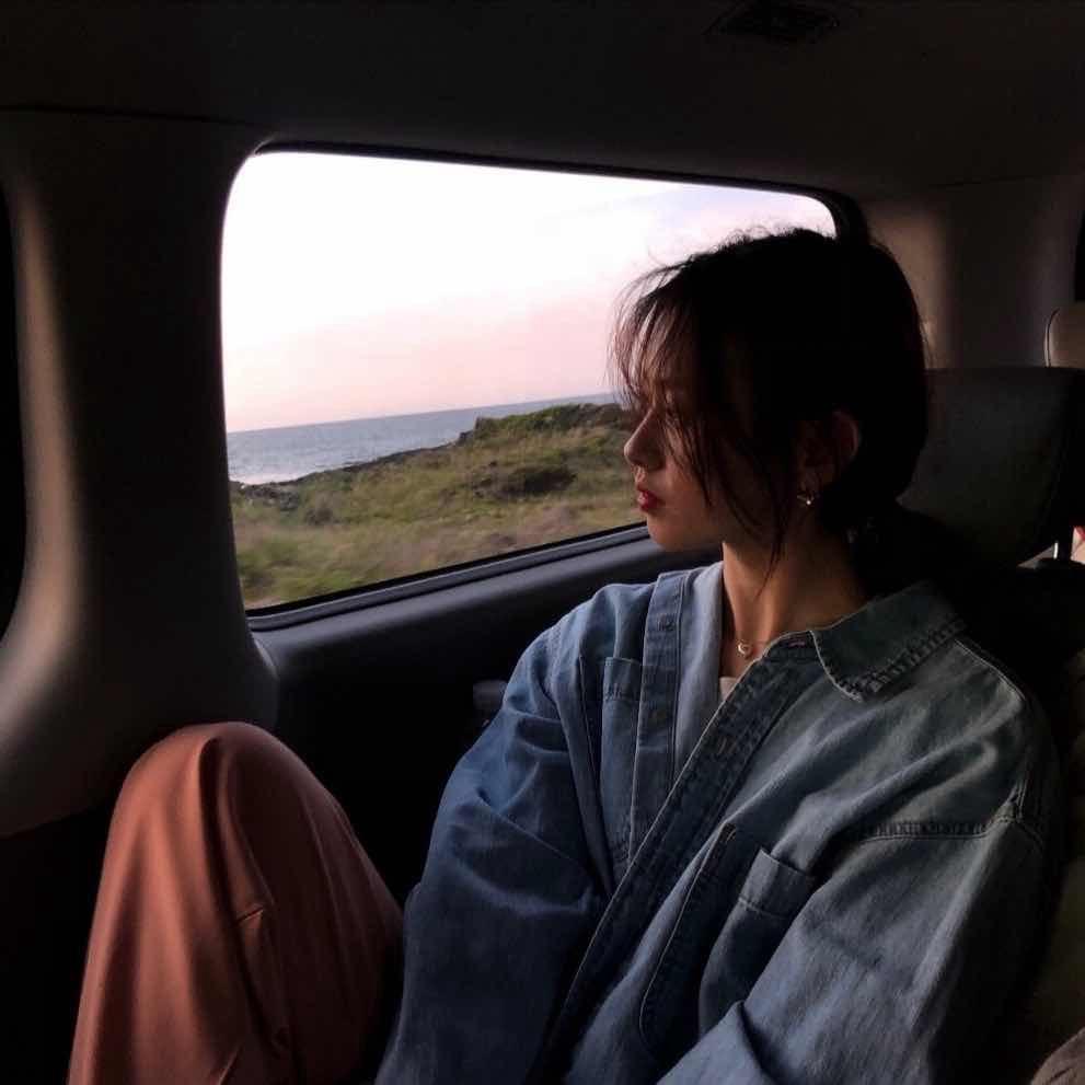 街头落难美女🌈