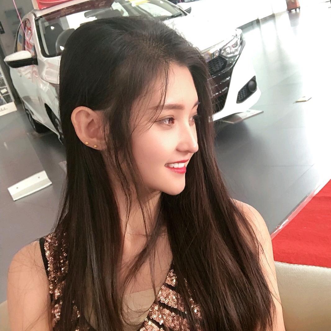 是卖眼镜的豆豆啊