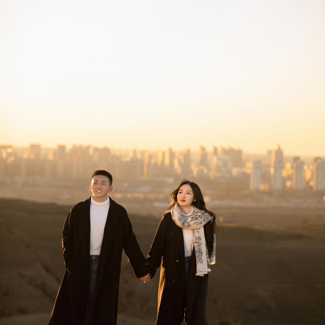 买不起作训鞋的小王同志