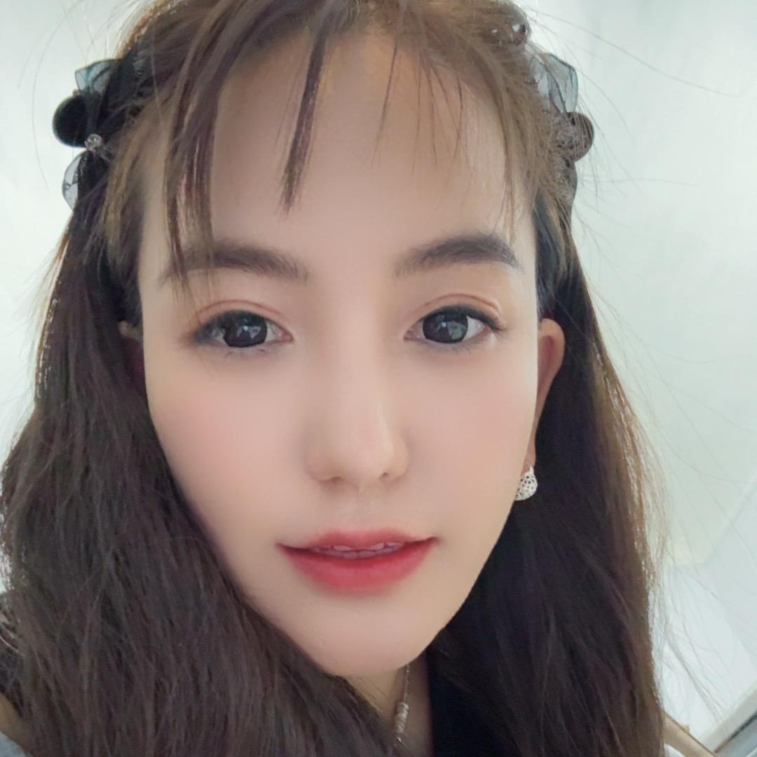 闹闹在东京