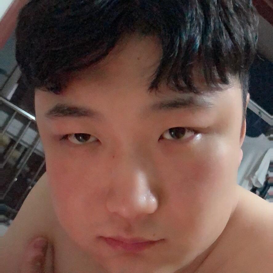 明哥爱唠嗑